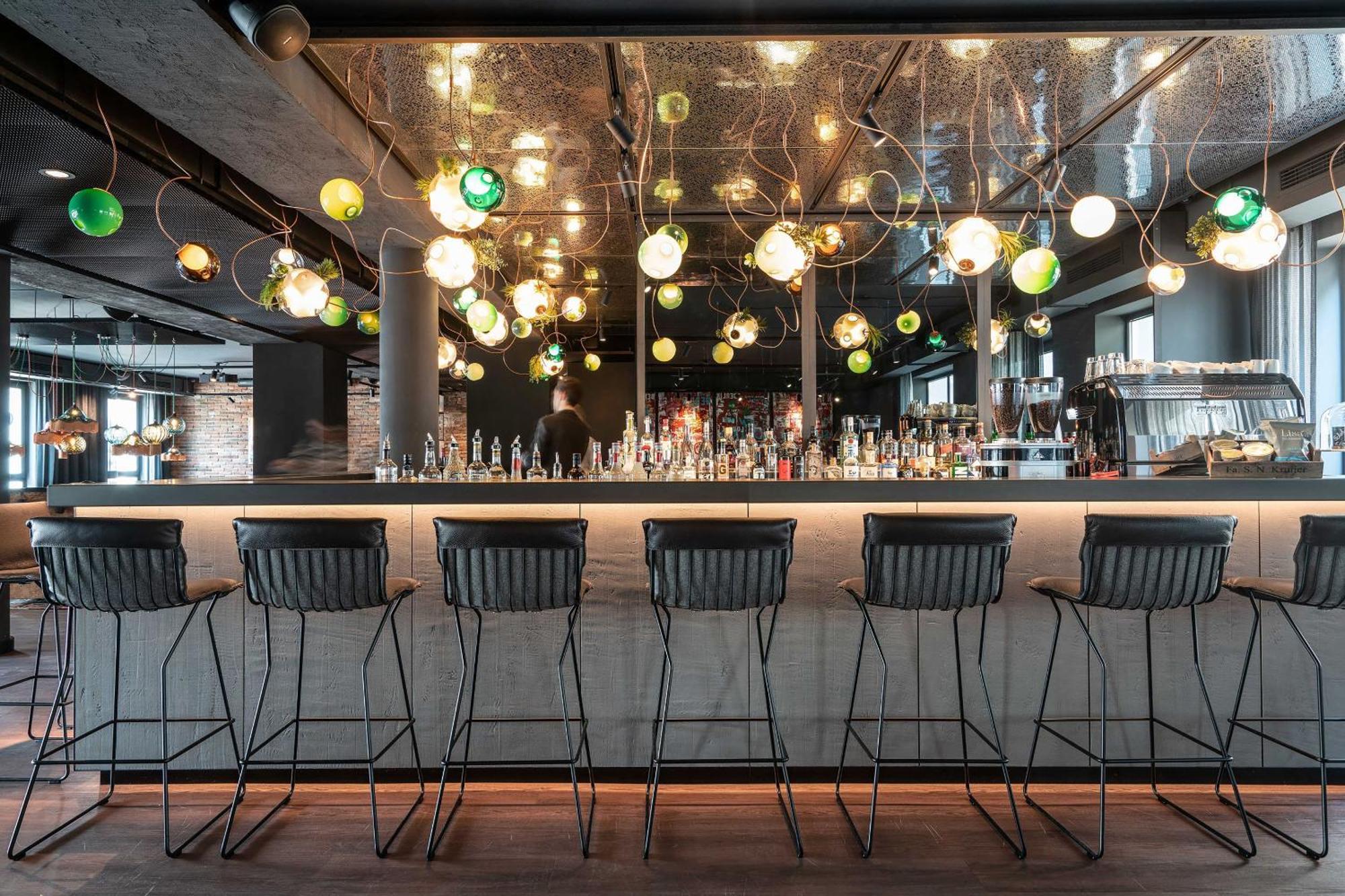 Hotel One Mitte 3*